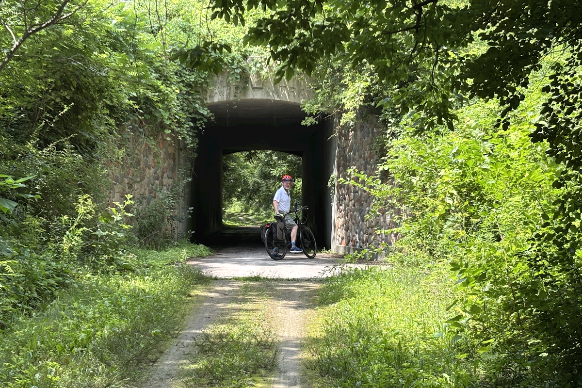Glacial-Drumlin Trail